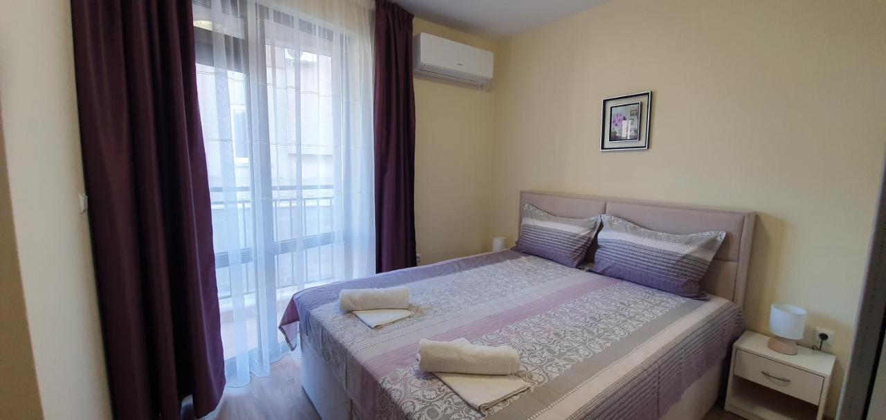 Luxury Apartments Ekaterina Chernomorets Ngoại thất bức ảnh