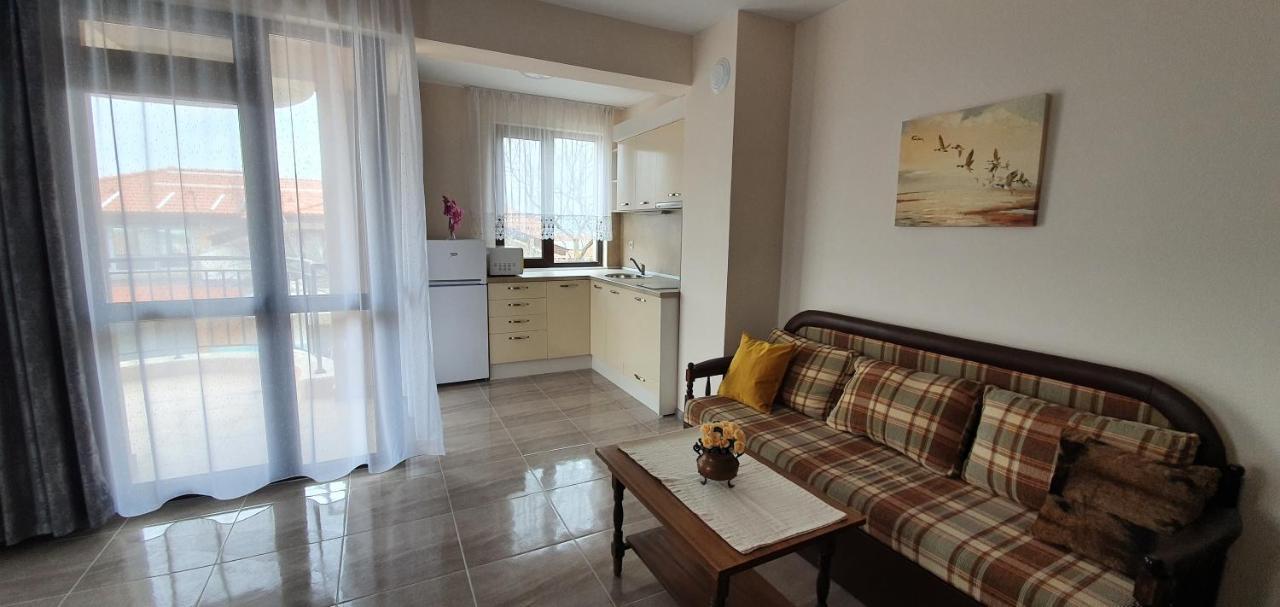 Luxury Apartments Ekaterina Chernomorets Ngoại thất bức ảnh