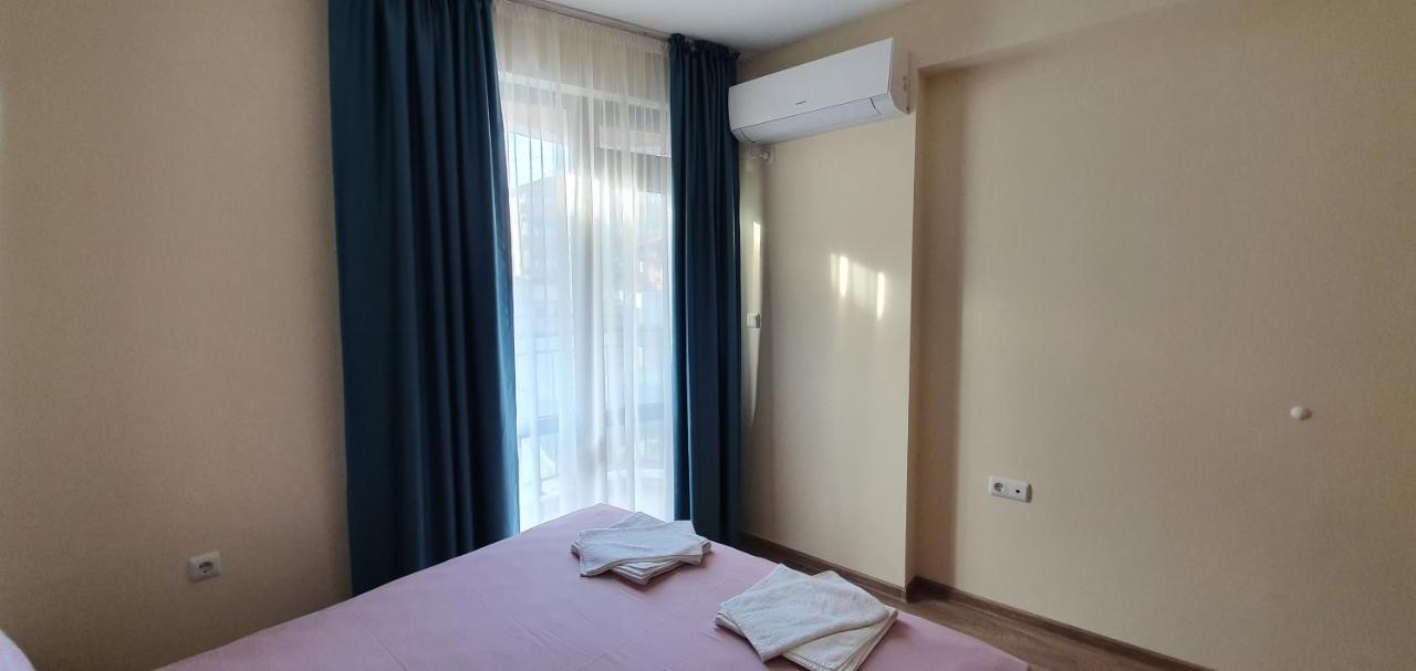 Luxury Apartments Ekaterina Chernomorets Ngoại thất bức ảnh