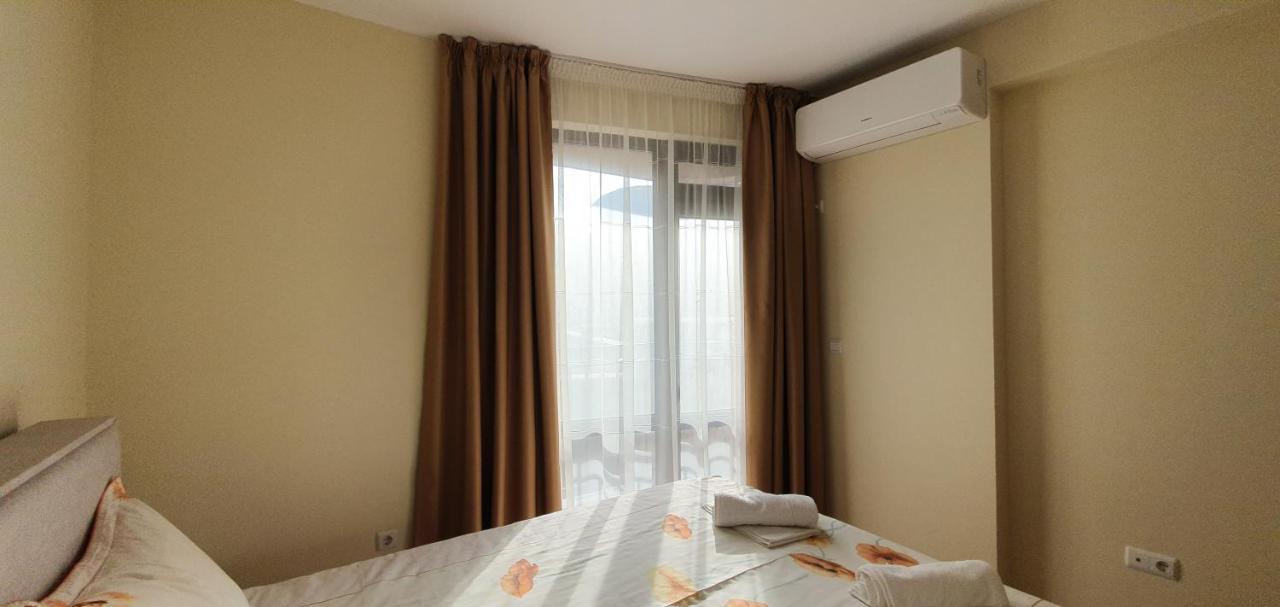 Luxury Apartments Ekaterina Chernomorets Ngoại thất bức ảnh