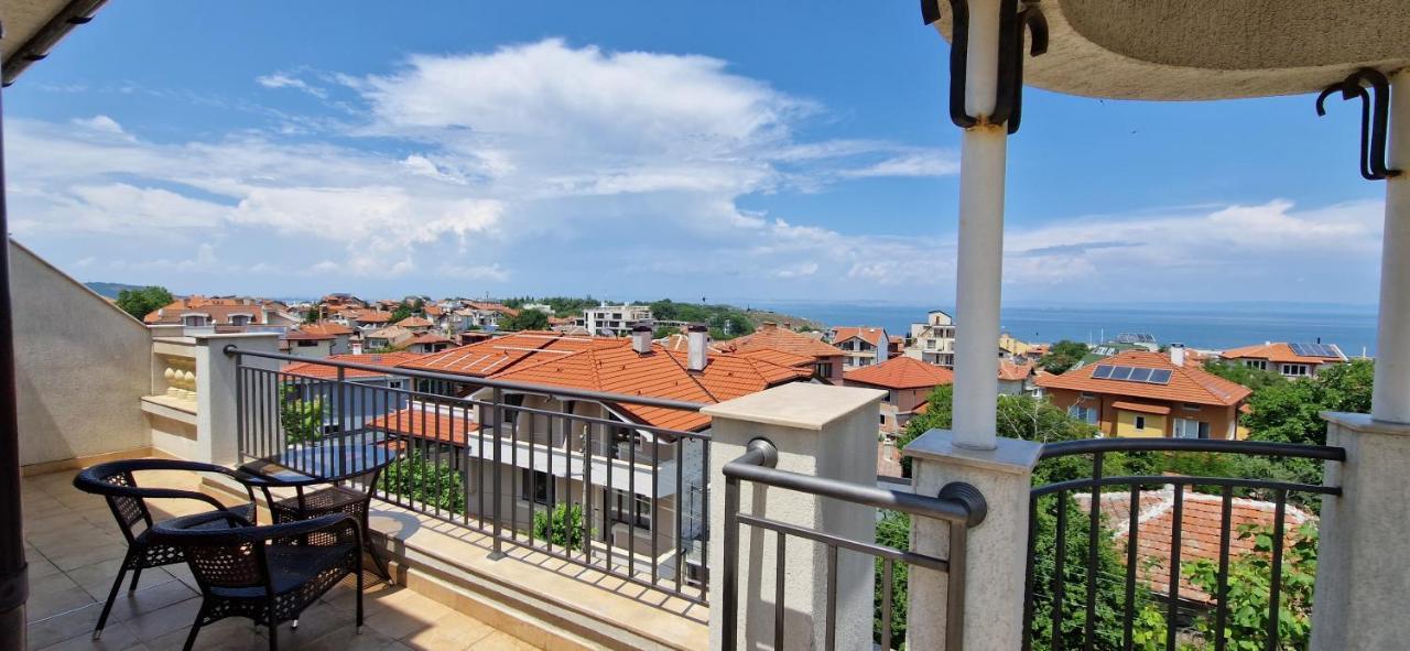 Luxury Apartments Ekaterina Chernomorets Ngoại thất bức ảnh