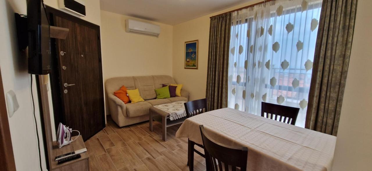 Luxury Apartments Ekaterina Chernomorets Ngoại thất bức ảnh