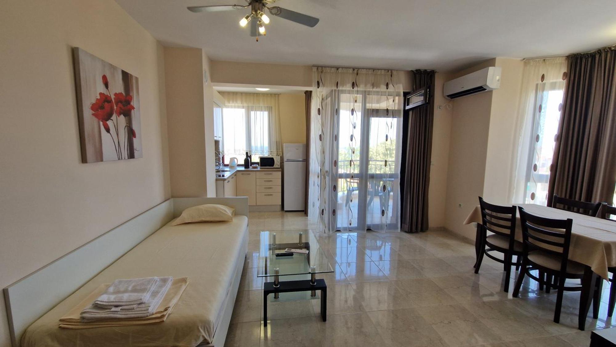 Luxury Apartments Ekaterina Chernomorets Ngoại thất bức ảnh