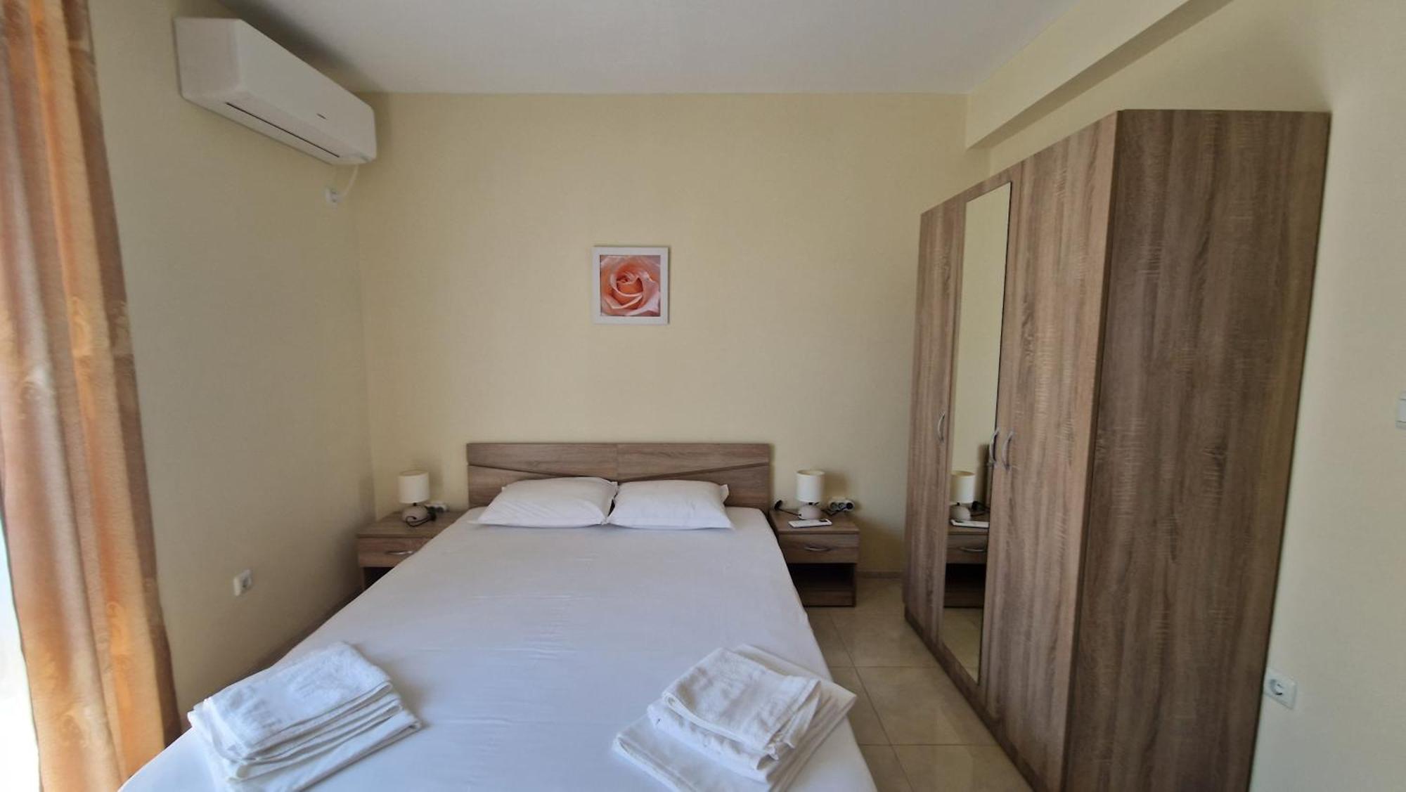 Luxury Apartments Ekaterina Chernomorets Ngoại thất bức ảnh